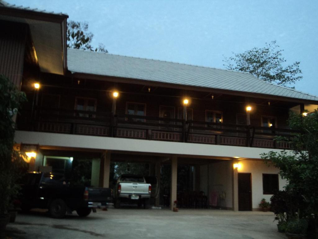 Ban Suan Mai Ngam Hotel Nan Exterior photo